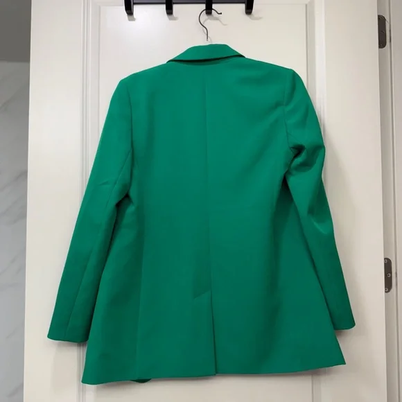 Express Vibrant Green Suit Set - Picture 5 of 7